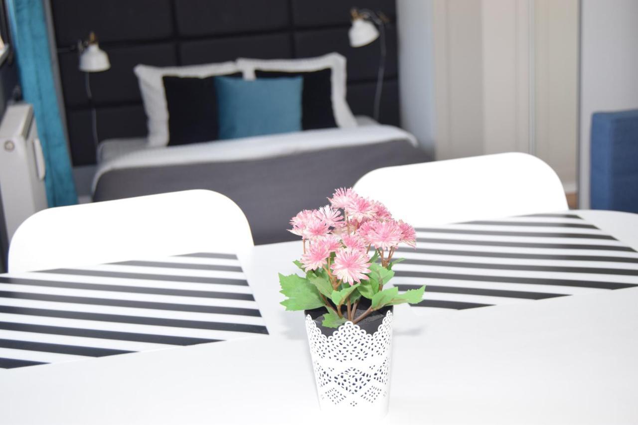 Be My Guest - Hoza Studio - Pkin Super Centrum Metro Wi-Fi Breakfast Βαρσοβία Εξωτερικό φωτογραφία