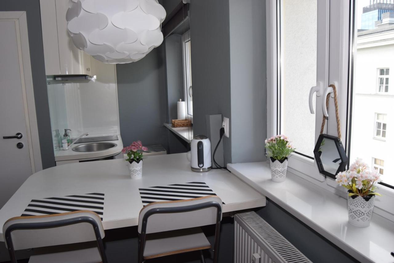 Be My Guest - Hoza Studio - Pkin Super Centrum Metro Wi-Fi Breakfast Βαρσοβία Εξωτερικό φωτογραφία