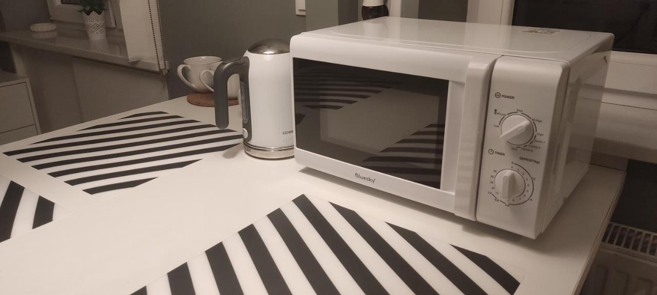 Be My Guest - Hoza Studio - Pkin Super Centrum Metro Wi-Fi Breakfast Βαρσοβία Εξωτερικό φωτογραφία